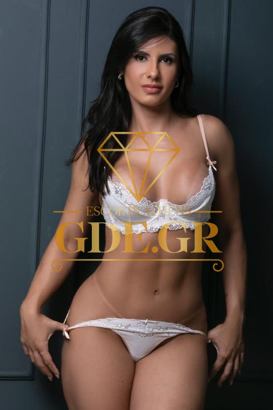 FERNADA-FITNESS-BRUNETTE-LATIN-GDE-MODEL-IN-ATHENS-4