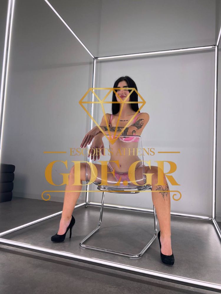 FREYA-SEXY-TEEN-UKRAINIAN-ATHENS-CALL-GIRL-ESCORT-14