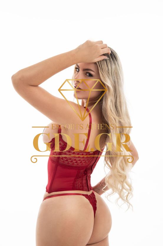 HOT-BLONDE-VISITA-ESCORT-BEATRICE-3
