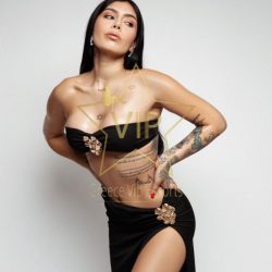 ESCORTS-ATHENS-GIRL-MIA-SEXY-BRUNNETE-HOT-8