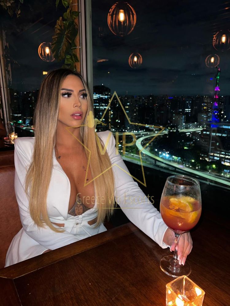 ESCORT-ATHENS-CAMILA-SEXY-GIRLS-ATHENS-3