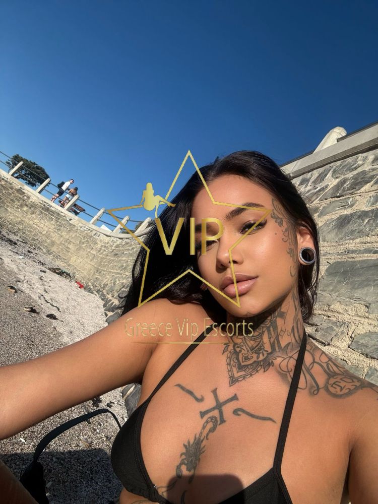 ESCORT-ATHENS-LOVE-TEEN-MODEL-1