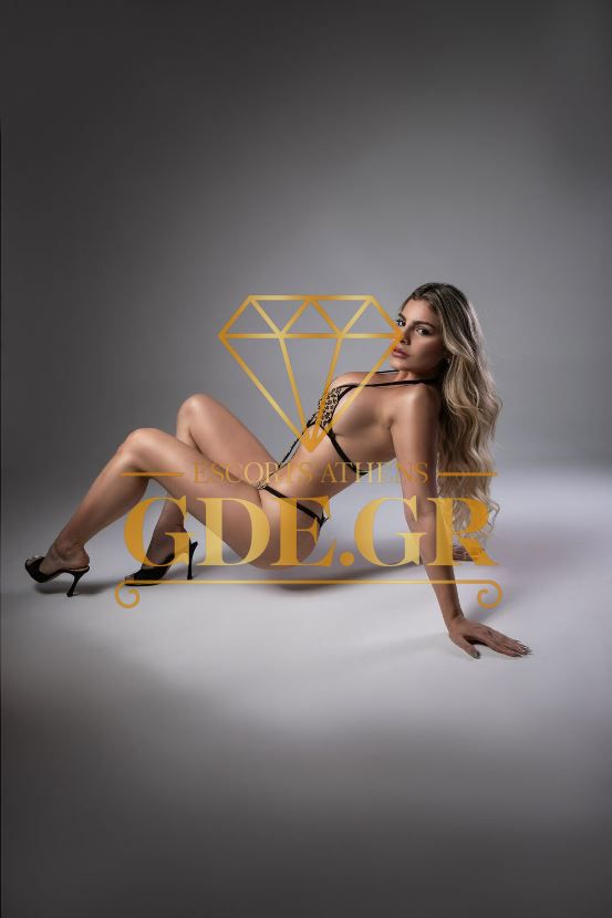 HOT-BLONDE-VISITA-ESCORT-BEATRICE-8