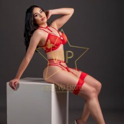 ESCORT-ATHENS-SOFIA-SEXY-BRUNETTE-ESCORTS-ATHENS-2