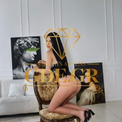 HOT-ESCORT-IN-ATHENS-ELLA-9 (1)