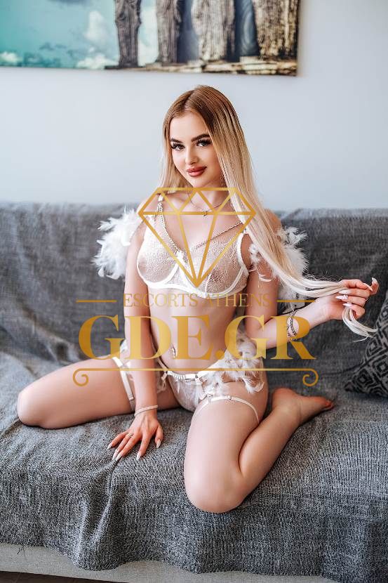 SENSUAL-BLONDE-VIP-ESCORT-IN-ATHENS-BELLA-3