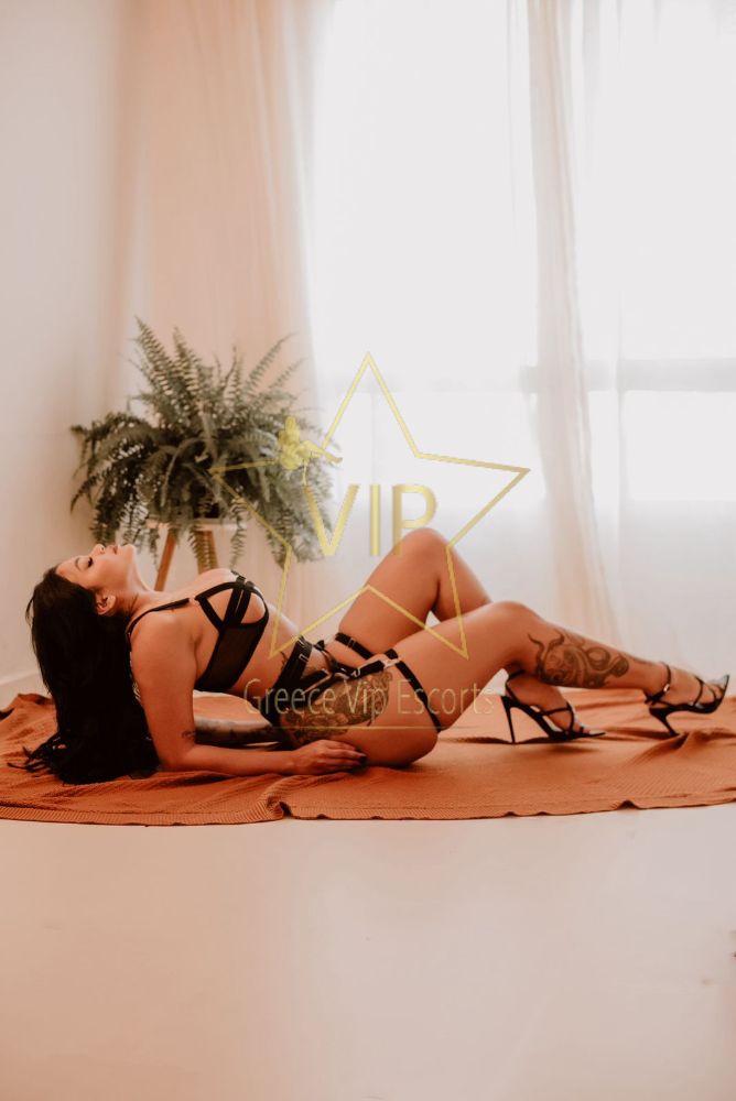 ESCORT-ATHENS-LOREN-GREECE-ESCORTS-ULTRA-SEXY-4