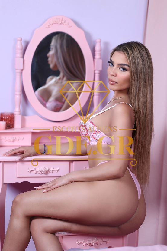SENSUAL-EROTIC-BUSTY-SEXY-ESCORT-IN-ATHENS-ALLANA-1