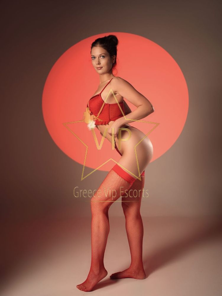 ESCORT-ATHENS-FREYA-MILF-ESCORT-ATHENS-WOMAN-4-1