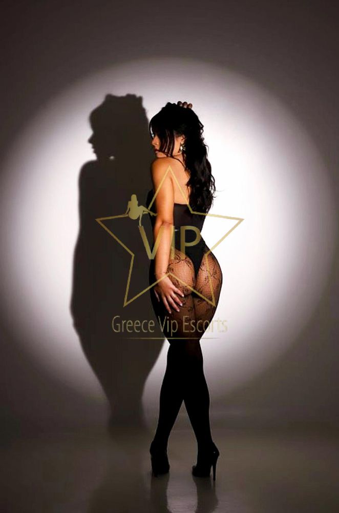 ESCORT-ATHENS-VENIA-BRUNETTE-ESCORTS-ATHENS-4