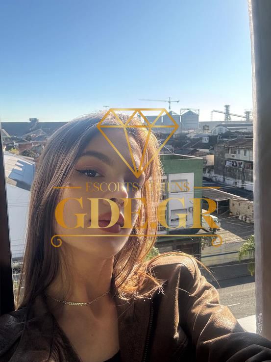 SENSUAL-EROTIC-SKINNY-LATIN-BRUNETTE-ESCORT-IN-ATHENS-PIETRA-10