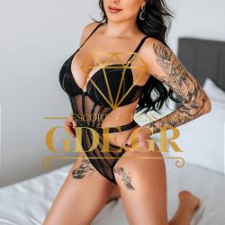 SENSUAL-EROTIC-SKINNY-TATTED-SEXY-ESCORT-IN-ATHENES-MARY-9