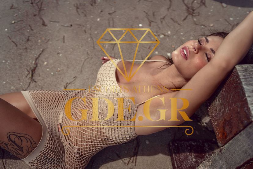 SENSUAL-EROTIC-CURVY-SKINNY-MODEL-ESCORT-IN-ATHENS-PATY-7