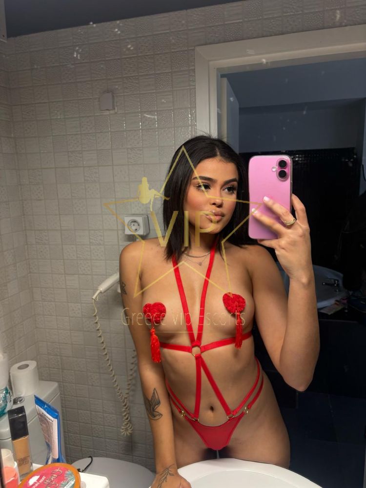 ESCORT-ATHENS-VALERIE-SEXY-ESCORTS-