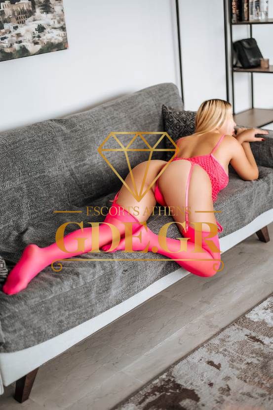 SENSUAL-EROTIC-BUSTY-MILF-CURVY-ESCORT-IN-ATHENS-MELISSA-1