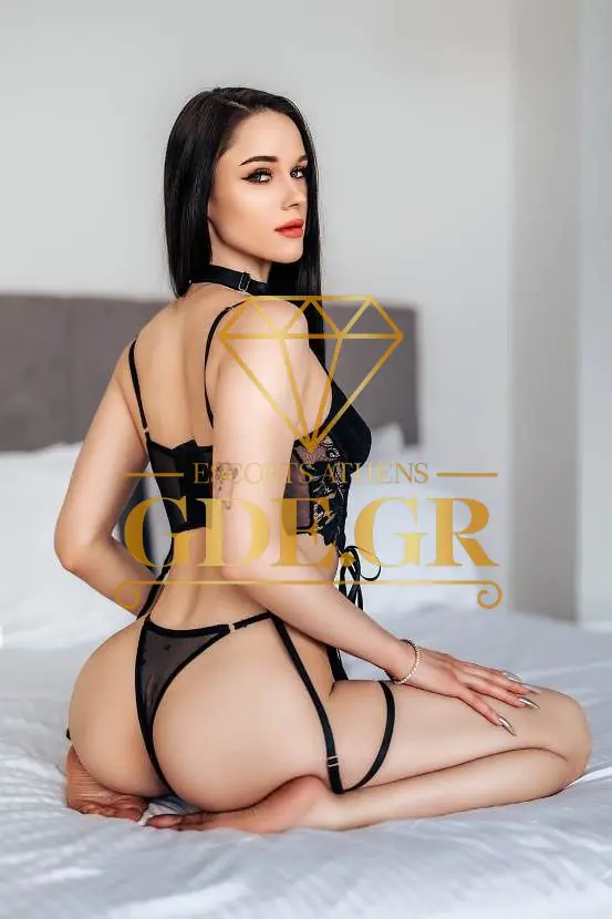 HOT-SEXY-VISITA-IN-ATHENS-ESCORT-KAMILLA-4