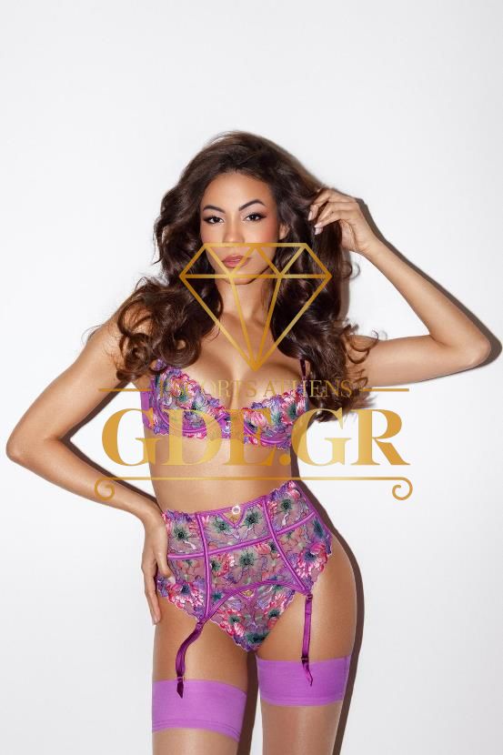 SENSUAL-EROTIC-SKINNY-MODEL-SUPER-SEXY-ESCORT-IN-ATHENS-MARCELA-6