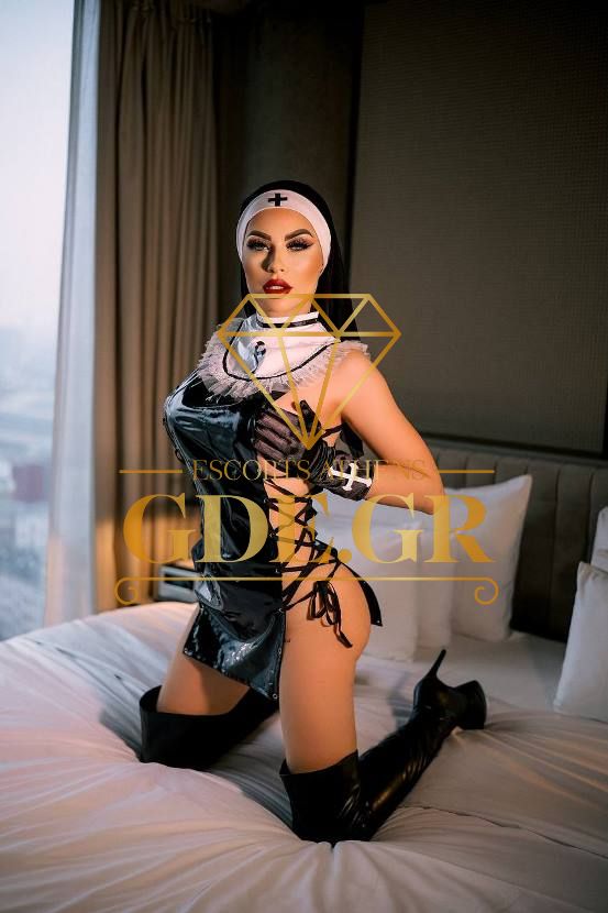 SENSUAL-EROTIC-KINKY-SKINNY-MODEL-ESCORT-IN-ATHENS-ANGIE-3