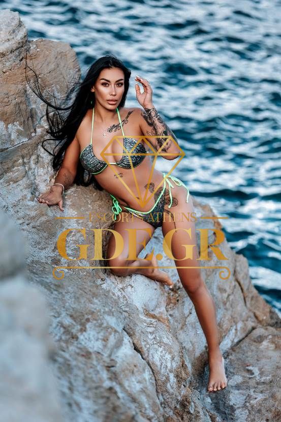 SENSUAL-EROTIC-SKINNY-BRUNETTE-ESCORT-IN-ATHENS-ARYA-3