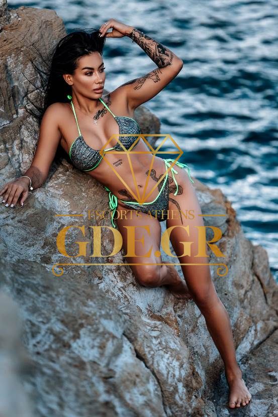 SENSUAL-EROTIC-SKINNY-BRUNETTE-ESCORT-IN-ATHENS-ARYA-1