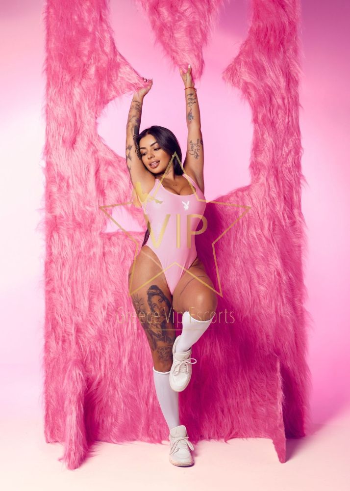 ATHENS-ESCORTS-ANGELINA-SEXY-GLAMOUR-ESCORT-5