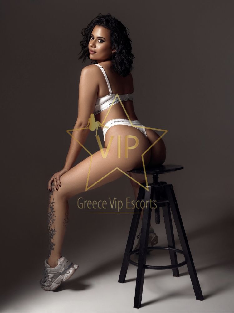 ESCORTS-ATHENS-GIRL-CINDY-YOUNG-ESCORT-ATHENS-3