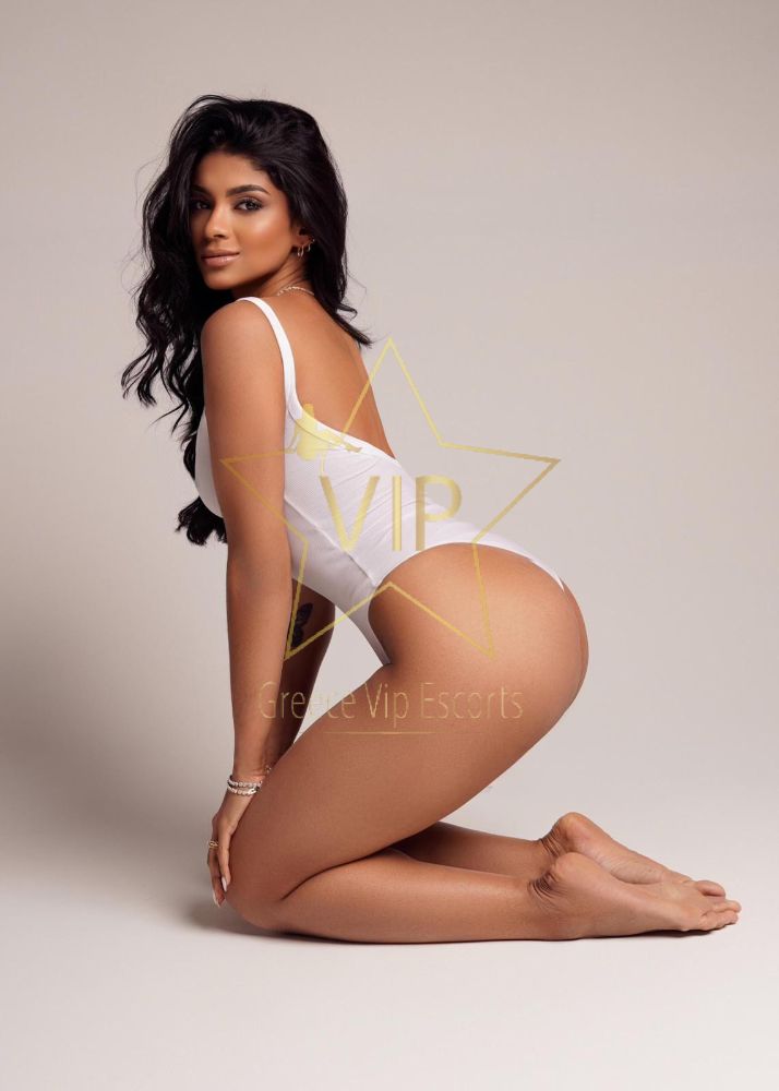 Escort-Athens-Emma-Escorts-Greece-Escorts-Athens-Stars-Athens-Girls-Escorts-Vip-Escorts-Athens-Incall-Athens-1